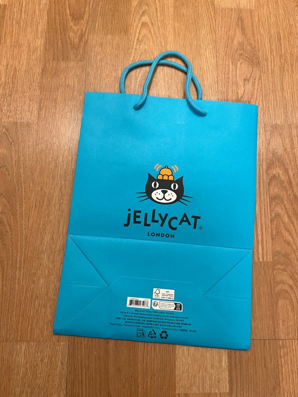 Medium Jellycat blue gift bag - Picture 3 of 3